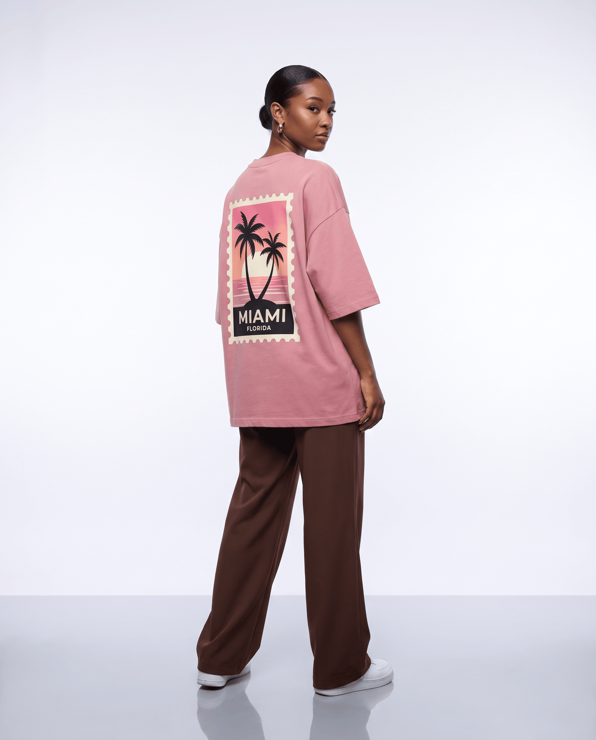 T-shirt oversize Riviera Club Miami Florida, imprimé timbre rétro palmiers